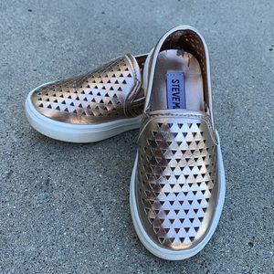 Steve Madden Slip-on Rose Gold Shoe